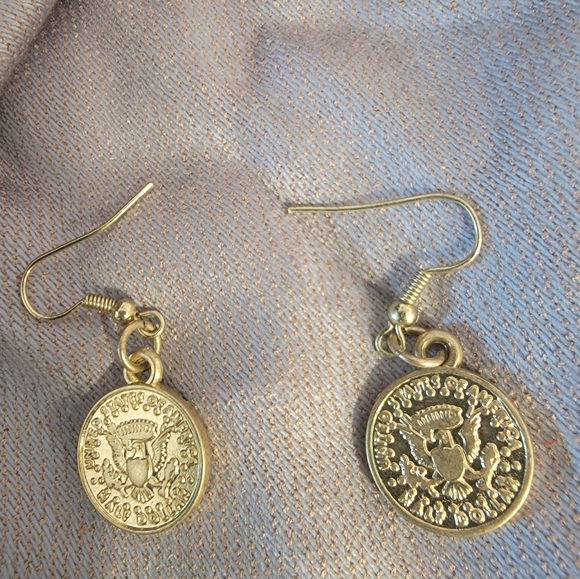 Handmade Lightweight Gold Tone Earrings Weathered Coin Earrings! - Picture 2 of 7
